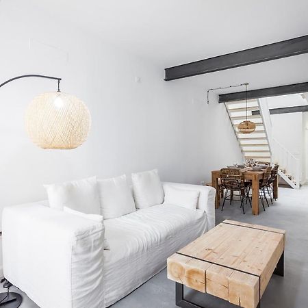 فيلا فالنسيافي Three Floor House With Terrace المظهر الخارجي الصورة